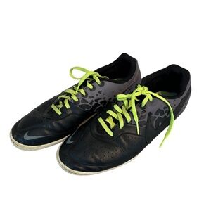 Nike Elastico II Men’s Indoor Soccer Shoes Size 10.5